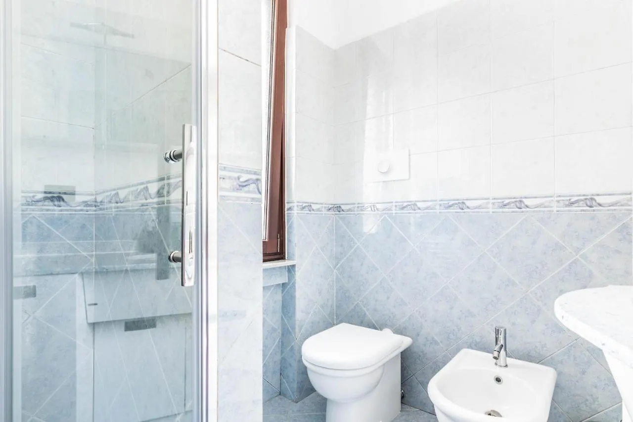 Apartment Appartamento Trilocale 95Mq Milano - Bocconi E Navigli